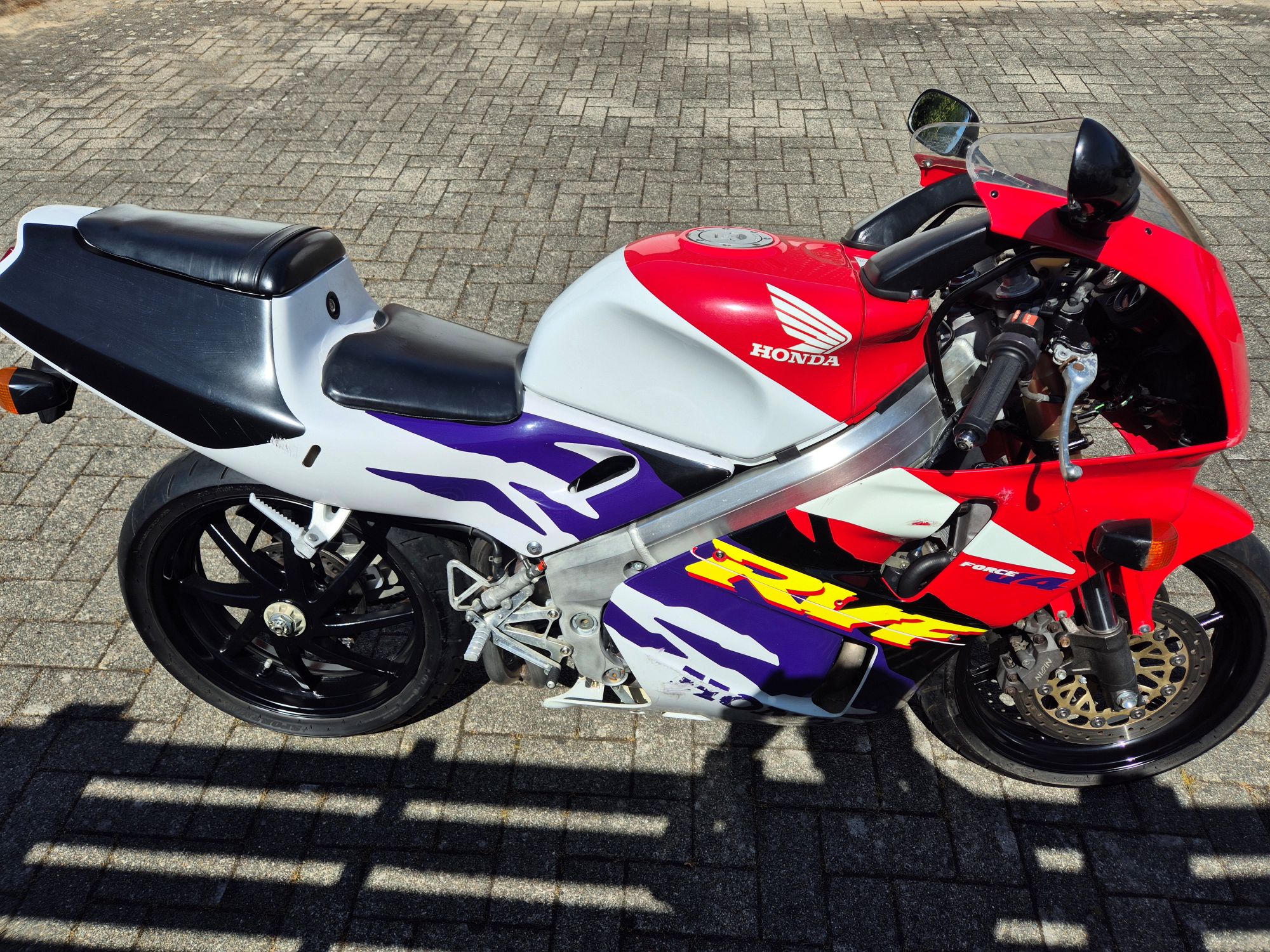 Honda RVF400R NC35 – 18,101 km / Mechanically Perfect /Y2000